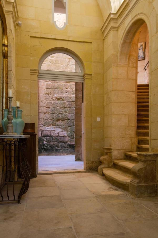 Palazzino Birgu Host Family Bed And Breakfast Екстер'єр фото