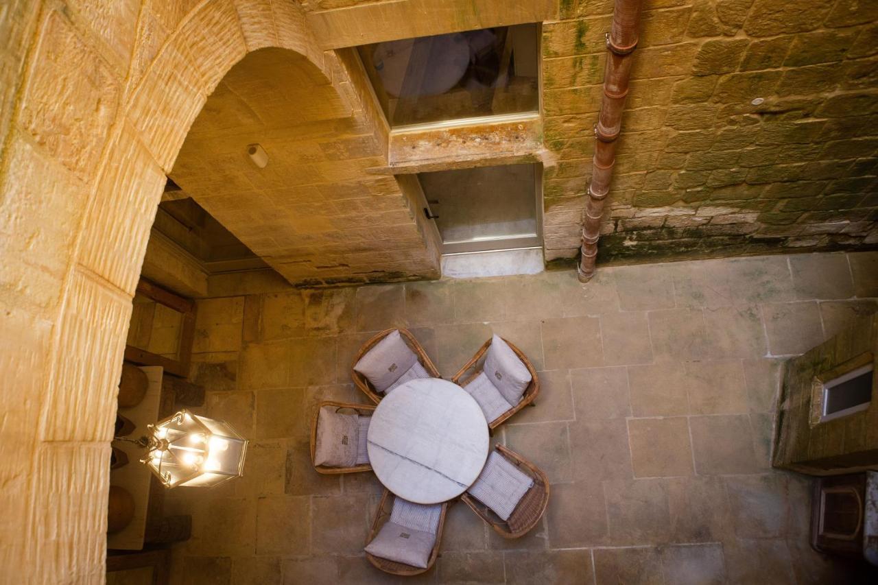 Palazzino Birgu Host Family Bed And Breakfast Екстер'єр фото