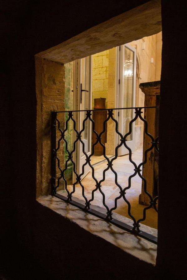 Palazzino Birgu Host Family Bed And Breakfast Екстер'єр фото