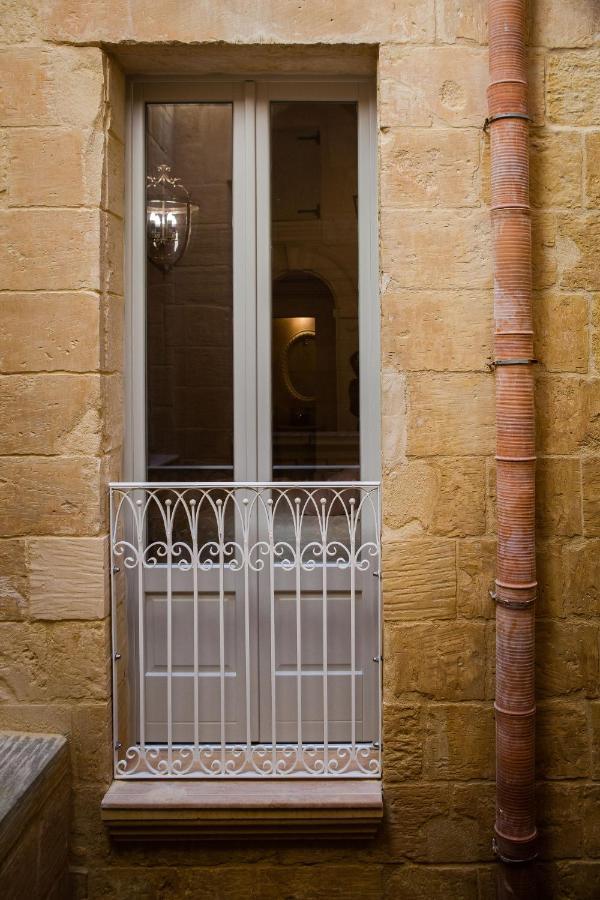 Palazzino Birgu Host Family Bed And Breakfast Екстер'єр фото