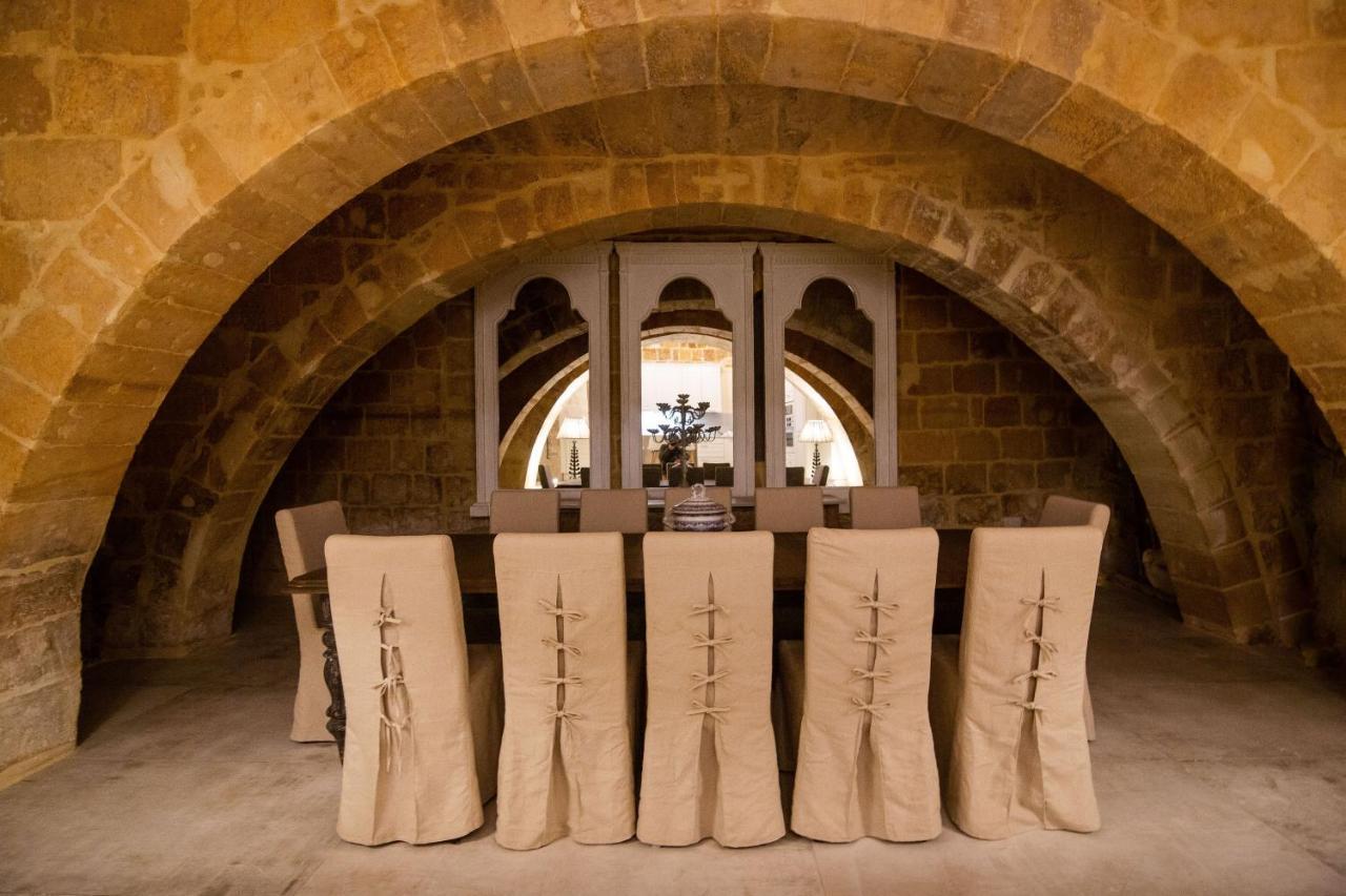 Palazzino Birgu Host Family Bed And Breakfast Екстер'єр фото
